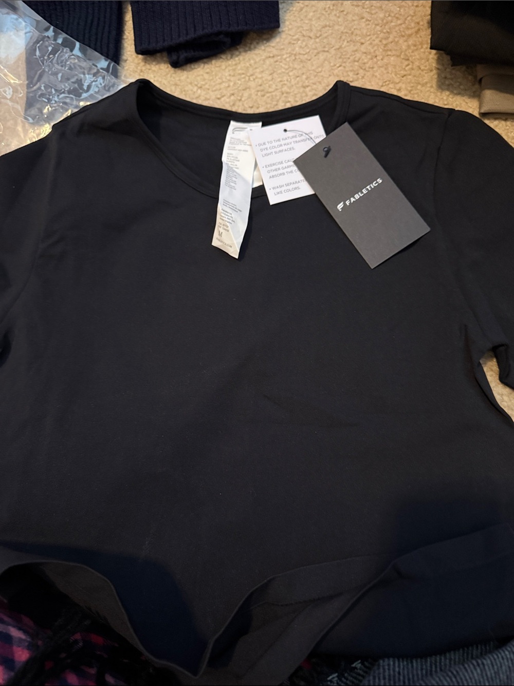 Fabletics Womens Black Short Sleeve V-Neck Tee